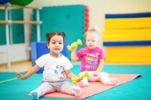 KidnessClub приглашает начать заниматься спортом мам, малышей от 3 месяцев и школьников, СПб