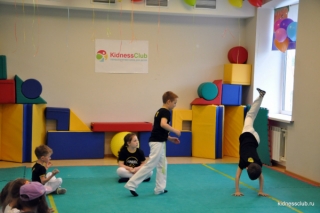 Детский фитнес: KidnessClub в СПб, Адмиралтейский район, - о практической пользе