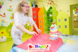 Научные фокусы для детей на день рождения и выпускной в клубах Be Happy в СПб