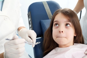 Детская стоматология: как вылечить зубы без боли в СПб? 