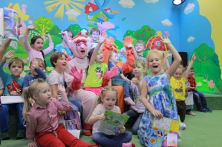 Осенние каникулы 2016 для детей в СПб со "Смешариками"