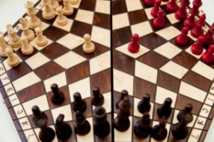 C какого возраста можно учить ребёнка играть в шахматы? Советы от "Петербургского поколения"