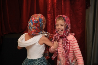 Праздники и спектакли для детей в СПб: новый сезон в театре "Картонный дом"