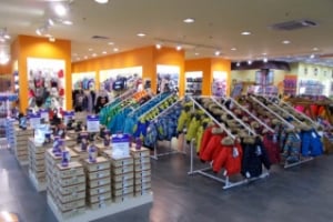 Весь октябрь 2016 скидка 50% на второй товар в сети магазинов "Детки", СПб