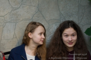Английский разговорный клуб для детей от 11 до 17 лет с носителями языка в СПб. Фотоотчет