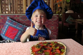 Ресторан с детской комнатой в Химках: детям - развлечение, взрослым - угощение
