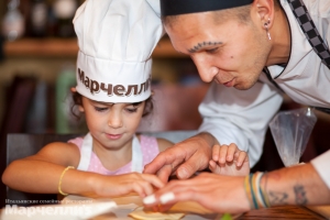 Детская кулинарная школа в ресторане "Марчелли'c" на Комендантском проспекте, фото 28.07.13