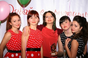 Праздничный концерт для взрослых и детей ко дню основания Санкт-Петербурга