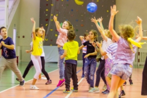 Фотографии спортивных программ для детей в летнем лагере "Евроклуб"