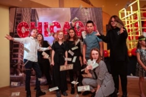 Роскошная шоу программа для подростков в лагере "Евроклуб" под Москвой: фото