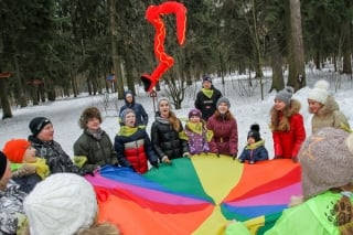 Чем занять ребенка весной на улице в Москве? Пройти маршрут в веревочном парке "ПандаПарк"