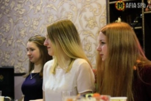 Где отметить день рождения старшеклассника или студента? "Подмосковные вечера" на 18 лет от "Мафии СПб"