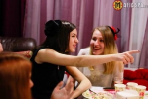 Где отметить день рождения старшеклассника или студента? "Подмосковные вечера" на 18 лет от "Мафии СПб"