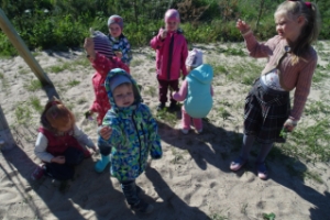 Частный детский сад на лето 2015 в Парголово: летняя дача с "Винни-Пухом"