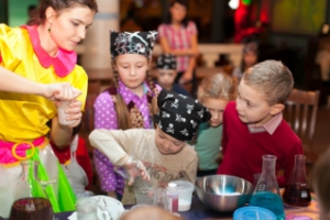 Научное шоу в Москве на детский праздник в "Тики-Баре", фото