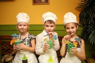 Кулинарный мастер-класс для детей на пиратском корабле с Джеком Воробьем в Москве