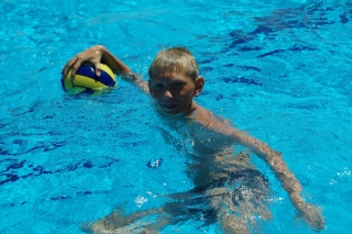 Детский спортивный лагерь "Академия спорта" на море в Болгарии - специальная цена для петербуржцев