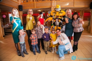 Детский праздник с аниматорами-трансформерами в СПб