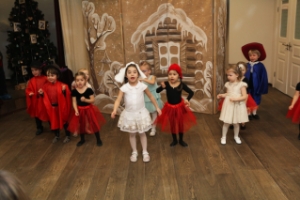 Мюзикл "Красная шапочка" в детском клубе "Талантвилль", Москва, фото 