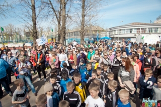 Ярмарка развлечений и спорта для детей на майских праздниках 2016 в СПб, Крестовский остров
