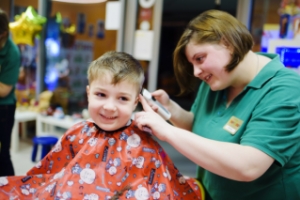 Где постричь ребенка в Москве? Детские парикмахерские "Прическин"