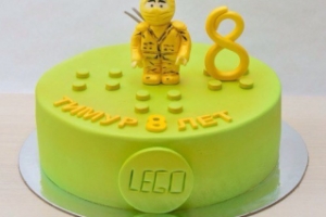 Необычный торт для мальчика или девочки на день рождения от "Леготеки" в СПб, фото