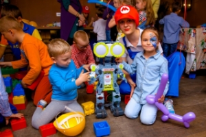 Роботы-Меканоиды в "Леготеке", СПб, фото