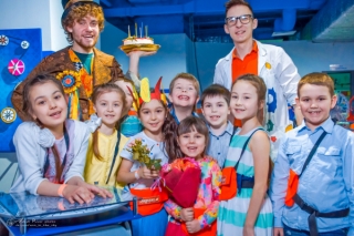 День рождения ребенка в Казани - детский праздник в научно-развлекательном центре "Зарница"