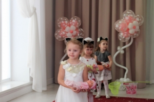 Весенние праздники 2018 в детском саду "Колибри" в Челябинске