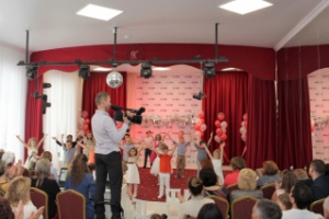 Выпускники 2018 в детском саду "Колибри" в Челябинске, фотографии